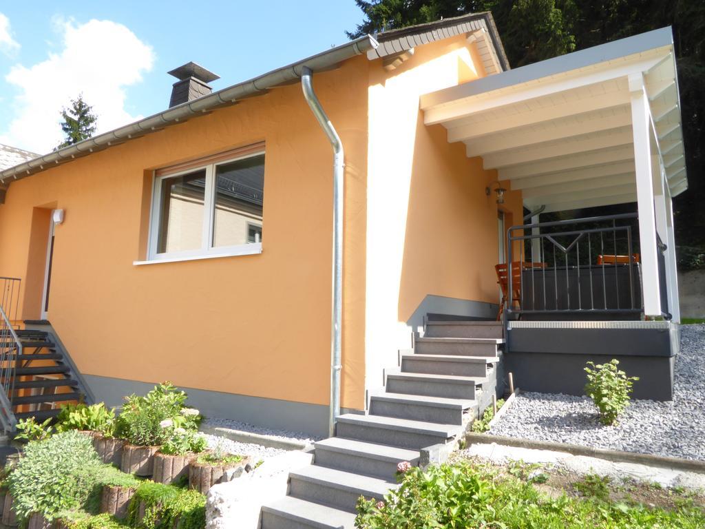 Ferienwohnungen Schoor Monreal Exterior foto